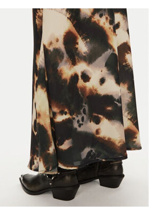 GESTUZ - Gestuz Spódnica maxi Behka 10909363 Brązowy Regular Fit. Kolor: brązowy. Materiał: syntetyk