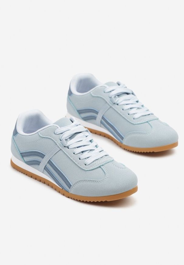 Renee - Niebieskie Sneakersy Typu Klasyczne Tenisówki Zdobione Przeszyciami Zardiva. Kolor: niebieski. Materiał: jeans. Szerokość cholewki: normalna. Wzór: aplikacja. Obcas: na płaskiej podeszwie