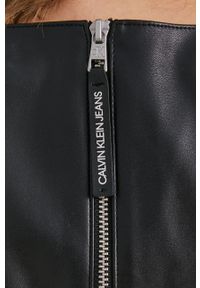 Calvin Klein Jeans Sukienka kolor czarny mini rozkloszowana. Kolor: czarny. Materiał: tkanina, skóra. Wzór: gładki. Typ sukienki: rozkloszowane. Długość: mini #5