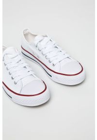 Answear Lab - Answear - Tenisówki. Nosek buta: okrągły. Zapięcie: sznurówki. Kolor: biały #3