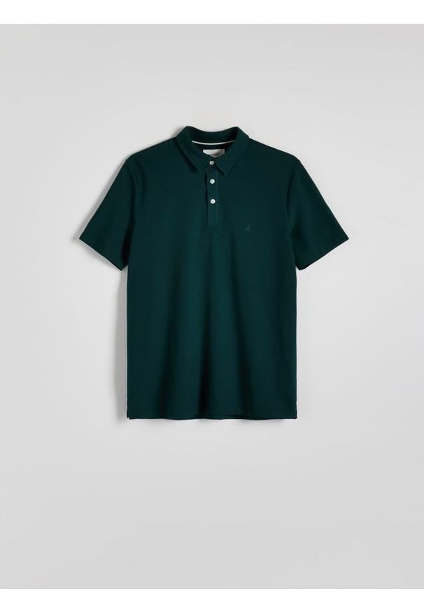Reserved - Koszulka polo regular fit - ciemnozielony. Typ kołnierza: polo. Kolor: zielony. Materiał: bawełna, dzianina