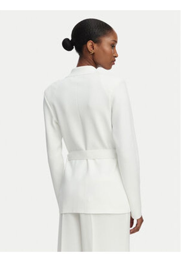 Elisabetta Franchi Marynarka MK-10B-62E2-V600 Kremowy Slim Fit. Kolor: kremowy. Materiał: wiskoza