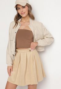 Born2be - Beżowa Plisowana Spódnica z Imitacji Zamszu o Rozkloszowanym Kroju Deorani. Okazja: do pracy, na spotkanie biznesowe. Kolor: beżowy. Materiał: zamsz. Styl: biznesowy #5