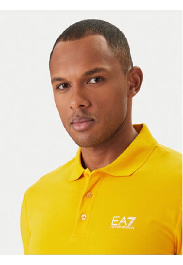EA7 Emporio Armani Polo 8NPF14 PJVQZ U2102 Żółty Regular Fit. Typ kołnierza: polo. Kolor: żółty. Materiał: bawełna