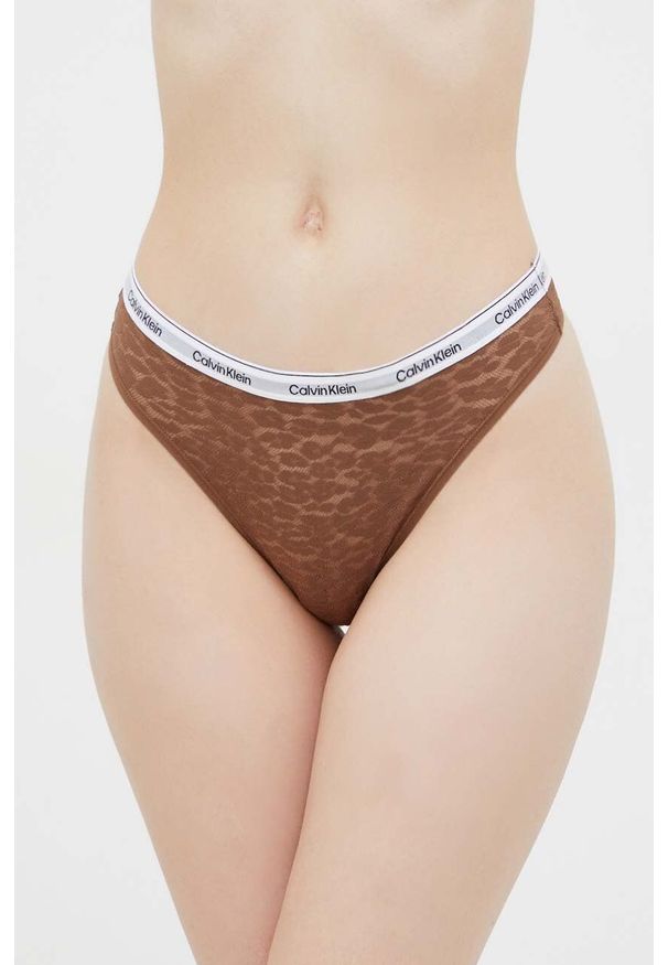 Calvin Klein Underwear stringi kolor brązowy z koronki. Kolor: brązowy. Materiał: koronka. Wzór: koronka