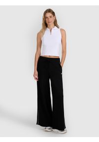 4f - 4F Top tenisowy z rozpięciem damski - biały S. Kolor: biały. Materiał: elastan, materiał, włókno, dzianina, syntetyk. Wzór: gładki, ze splotem. Sport: tenis #2