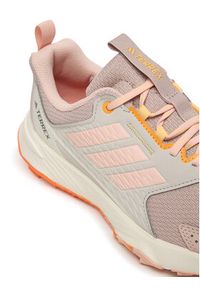 Adidas - adidas Trekkingi Terrex Tracefinder 2 JR9141 Różowy. Kolor: różowy. Materiał: materiał #3