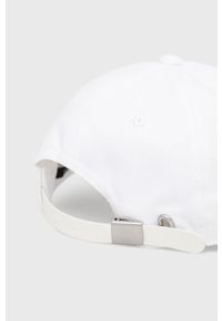 Armani Exchange czapka kolor biały gładka. Kolor: biały. Wzór: gładki