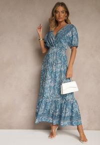 Renee - Niebieska Rozkloszowana Sukienka z Bawełny Zdobiona Wzorem Paisley Folitea. Typ kołnierza: dekolt w serek. Kolor: niebieski. Materiał: bawełna. Wzór: paisley, aplikacja. Sezon: wiosna #5