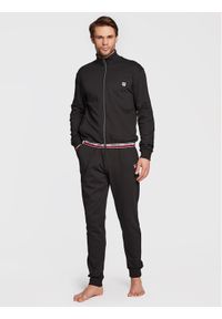 Dres Fila. Kolor: czarny. Materiał: dresówka #1