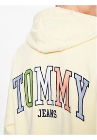 Tommy Jeans Bluza Collegie DM0DM16371 Żółty Relaxed Fit. Kolor: żółty. Materiał: bawełna