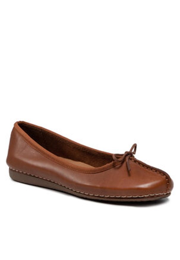 Clarks Baleriny Freckle Ice 203529304 Brązowy. Kolor: brązowy. Materiał: skóra