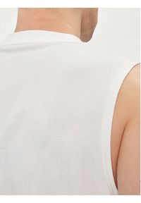Calvin Klein Jeans Tank top Monologo Badge J30J325529 Biały Regular Fit. Kolor: biały. Materiał: bawełna #5
