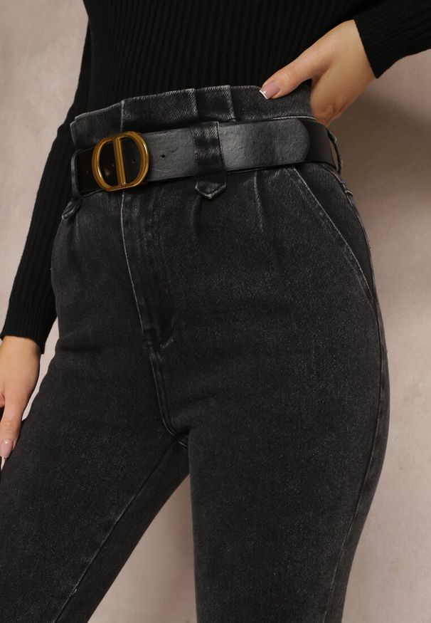 Renee - Czarne Jeansy Mom Fit z Paskiem Astera. Stan: podwyższony. Kolor: czarny. Styl: elegancki