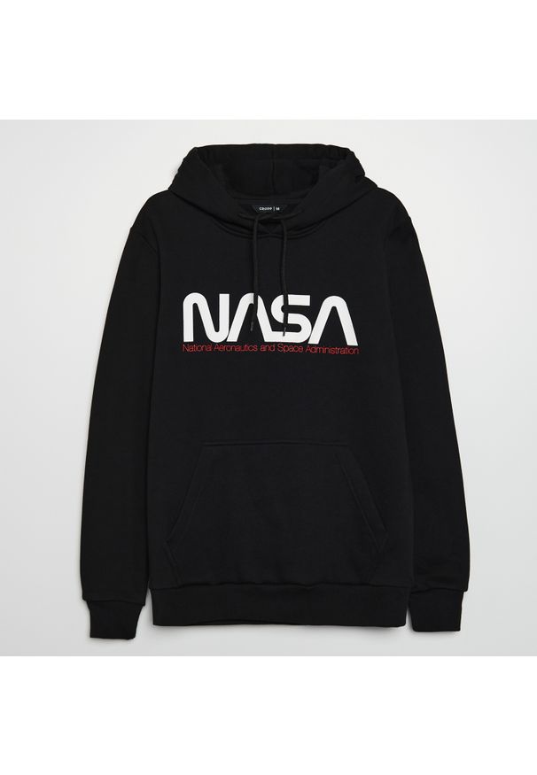 Cropp - Bluza z kapturem NASA - Czarny. Typ kołnierza: kaptur. Kolor: czarny