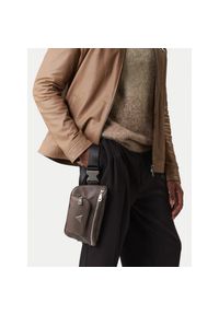 Nerka Guess. Kolor: brązowy #1