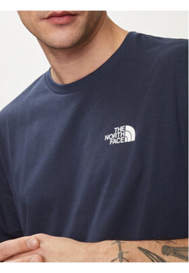 The North Face T-Shirt Simple Dome NF0A87NG Granatowy Regular Fit. Kolor: niebieski. Materiał: bawełna