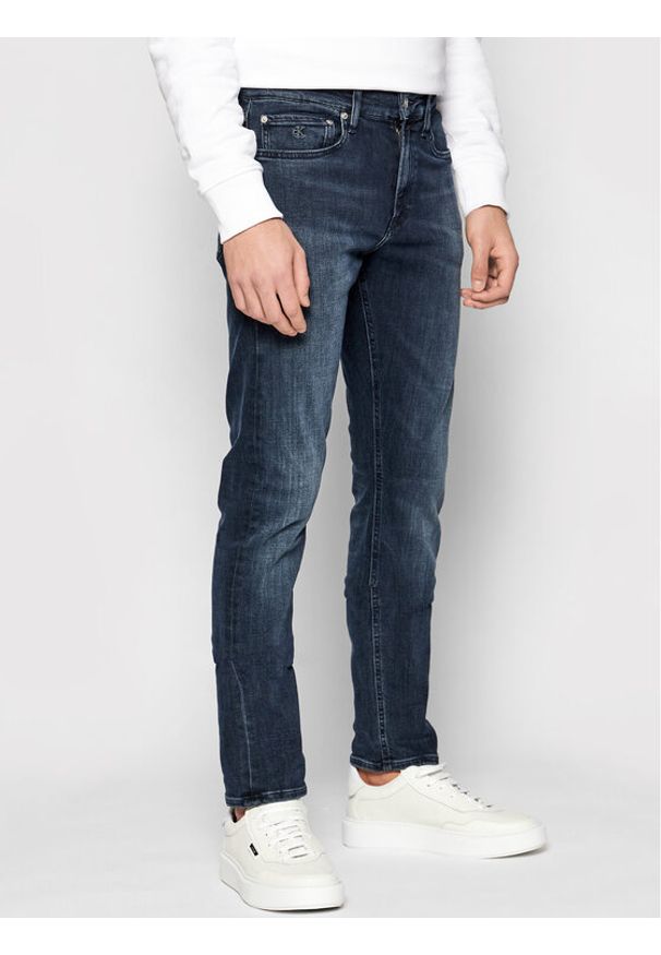 Calvin Klein Jeans Jeansy J30J317663 Granatowy Slim Fit. Kolor: niebieski