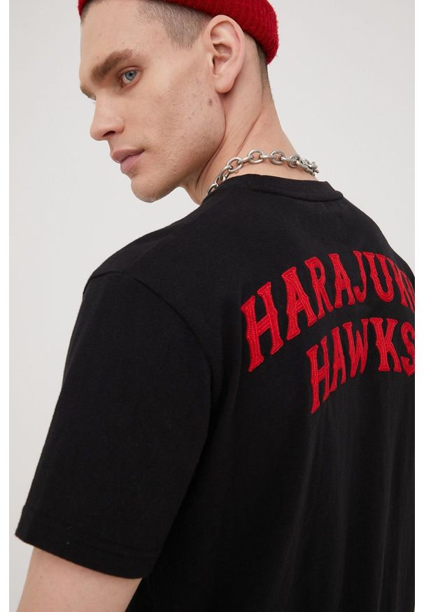 Superdry t-shirt bawełniany kolor czarny z aplikacją. Kolor: czarny. Materiał: bawełna. Wzór: aplikacja