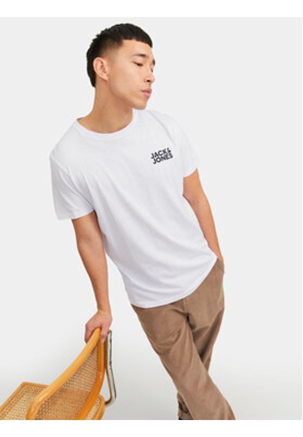 Jack & Jones T-Shirt Corp 12151955 Biały Regular Fit. Kolor: biały. Materiał: bawełna