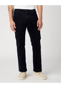 Wrangler - WRANGLER MESKIE SPODNIE SZTRUKSOWE SZTRUKS GREENSBORO BLACK W15QLM100. Materiał: sztruks #1