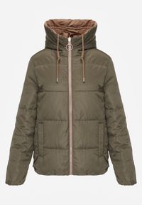 Renee - Ciemnobeżowa Pikowana Kurtka Dwustronna z Kapturem Ozdobiona Suwakami Nevetila. Okazja: na co dzień. Typ kołnierza: kaptur. Kolor: beżowy. Materiał: jeans. Wzór: aplikacja. Styl: casual #3