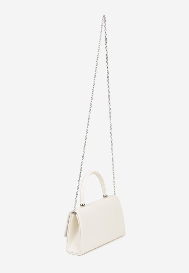 Born2be - Biała Torebka Kopertówka z Geometryczną Aplikacją Fesara. Kolor: biały. Wzór: geometria, aplikacja. Dodatki: z aplikacjami. Styl: elegancki, klasyczny. Rodzaj torebki: na ramię