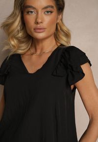 Renee - Czarna Bluzka z Wiskozą i Falbankami Divama. Okazja: na co dzień. Typ kołnierza: kołnierz z falbankami. Kolor: czarny. Materiał: wiskoza. Styl: elegancki, casual #5