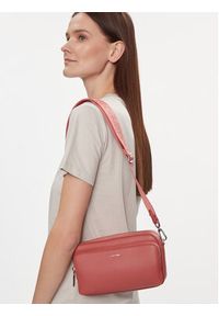 Calvin Klein Torebka Ck Must Camera Bag K60K611927 Różowy. Kolor: różowy. Materiał: skórzane #3