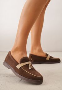 Renee - Brązowe Mokasyny VICES z Imitacji Zamszu z Wkładką ze Skóry Naturalnej Dispova. Okazja: na co dzień. Kolor: brązowy. Materiał: zamsz, skóra. Styl: casual, elegancki #9