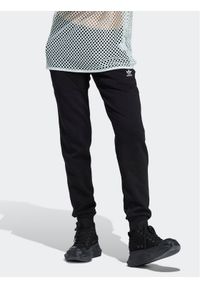 Adidas - adidas Spodnie dresowe IA6457 Czarny Regular Fit. Kolor: czarny. Materiał: bawełna, dresówka, syntetyk