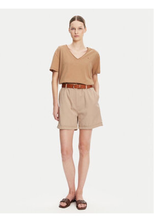 TOMMY HILFIGER - Tommy Hilfiger Szorty materiałowe WW0WW44762 Beżowy Regular Fit. Kolor: beżowy. Materiał: bawełna