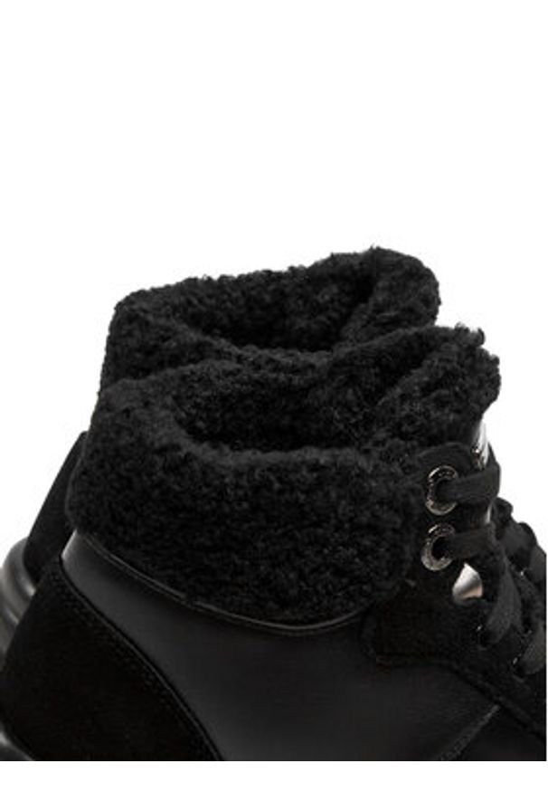 Liu Jo Sneakersy Cleo 12 BF4033 PX530 Czarny. Kolor: czarny. Materiał: skóra