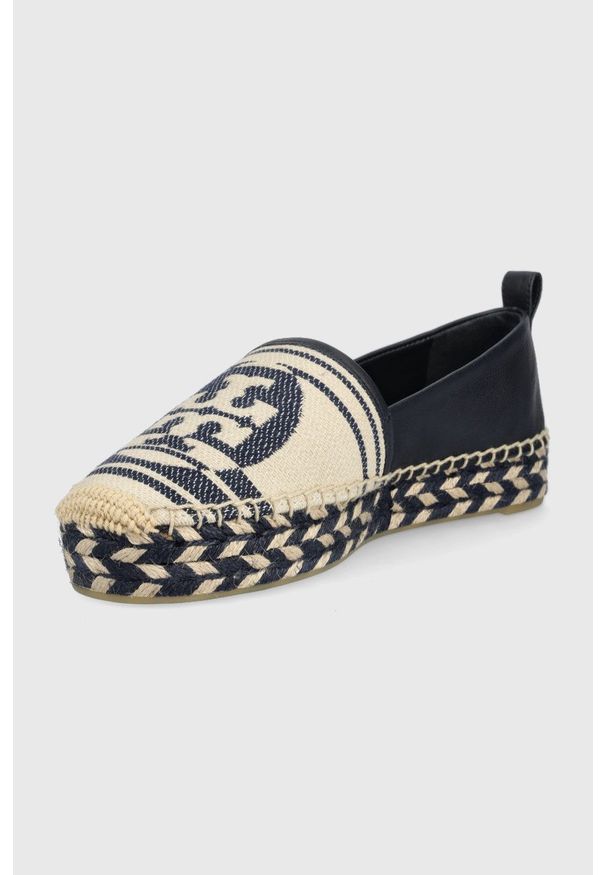 Tory Burch espadryle Tory kolor granatowy. Nosek buta: okrągły. Kolor: niebieski. Materiał: guma. Obcas: na obcasie. Wysokość obcasa: niski
