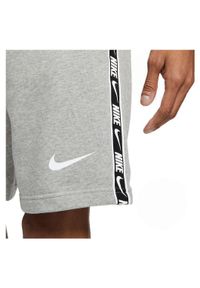 Spodenki męskie Nike NSW Repeat Short DD4496. Materiał: włókno, dresówka, dzianina, bawełna, poliester. Długość: krótkie #4