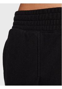 Champion Szorty sportowe 115649 Czarny Regular Fit. Kolor: czarny. Materiał: bawełna #4