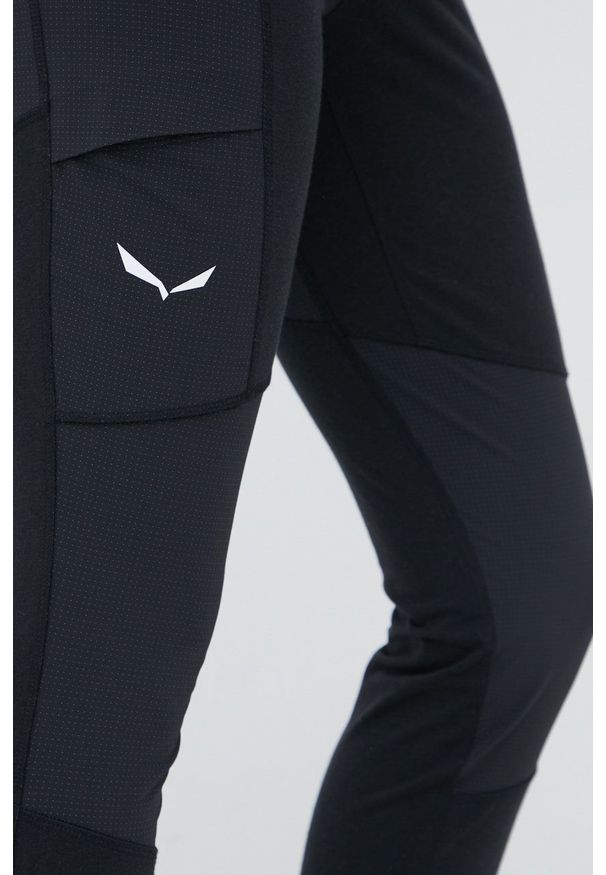 Salewa legginsy sportowe Lavaredo damskie kolor czarny. Kolor: czarny. Materiał: syntetyk, materiał, włókno. Styl: sportowy