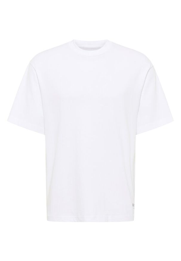 Mustang T-Shirt Akron 1016499 Biały Relaxed Fit. Kolor: biały. Materiał: bawełna