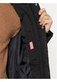 Pepe Jeans Płaszcz zimowy Brad PM402846 Czarny Regular Fit. Kolor: czarny. Materiał: syntetyk. Sezon: zima