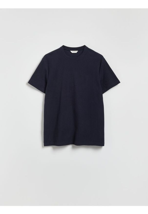 Reserved - Strukturalny t-shirt comfort fit - granatowy. Kolor: niebieski. Materiał: dzianina, bawełna
