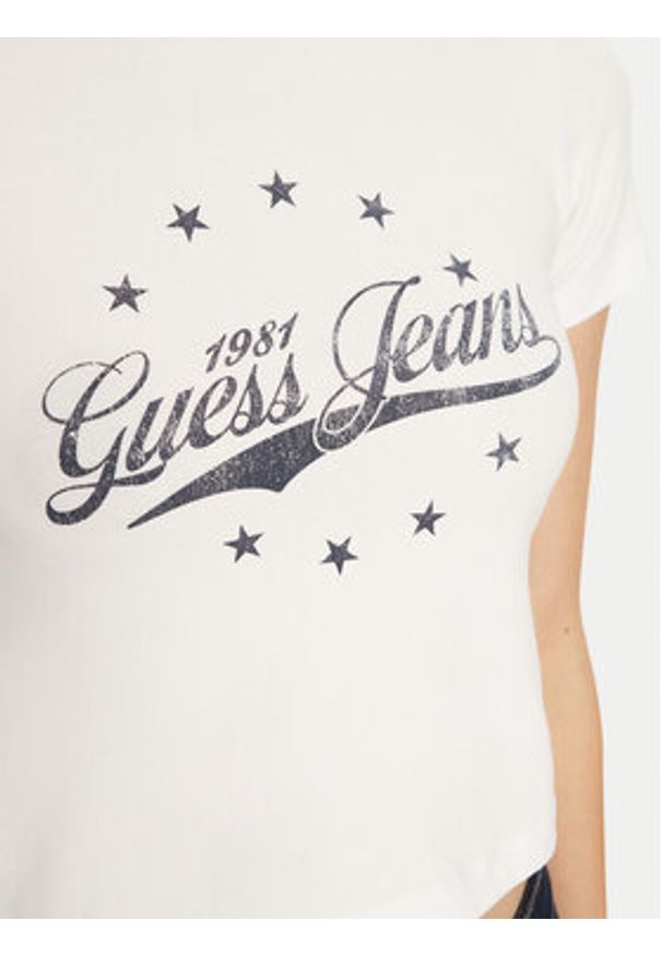 Guess Jeans T-Shirt W5RI59 J1314 Biały Regular Fit. Kolor: biały. Materiał: bawełna