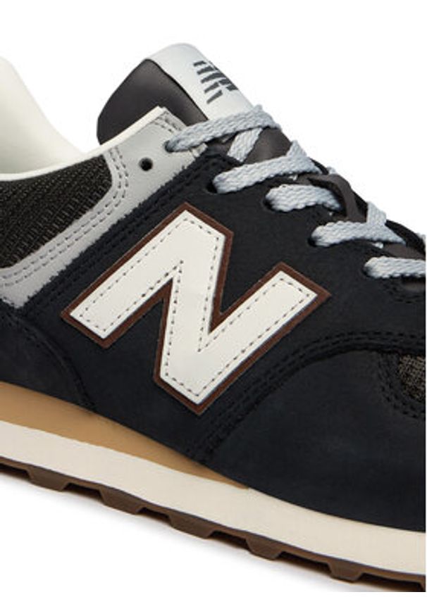 New Balance Sneakersy U5748SB Czarny. Kolor: czarny. Materiał: skóra, zamsz