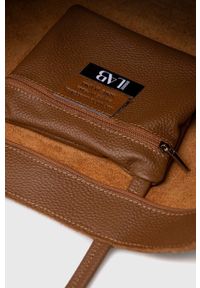 Answear Lab torebka skórzana kolor brązowy. Kolor: brązowy. Materiał: skórzane. Styl: wakacyjny. Rodzaj torebki: na ramię #2