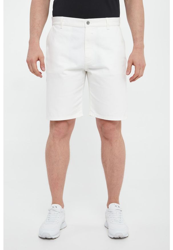 Balmain - Szorty jeansowe BALMAIN. Materiał: jeans