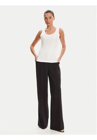 Rinascimento Top CFC0124040003 Biały Regular Fit. Kolor: biały. Materiał: bawełna #3