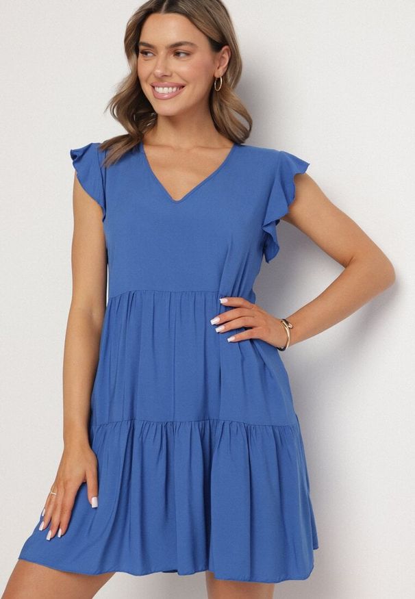 Born2be - Niebieska Rozkloszowana Sukienka z Bawełny Ozdobiona Falbankami Natiriane. Okazja: na co dzień. Typ kołnierza: kołnierz z falbankami. Kolor: niebieski. Materiał: bawełna. Wzór: aplikacja. Sezon: wiosna, lato. Styl: casual, elegancki