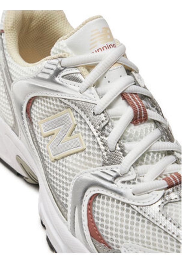 New Balance Sneakersy MR530SGA Biały. Kolor: biały. Materiał: materiał, mesh