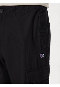 Champion Spodnie materiałowe 220015 Czarny Custom Fit. Kolor: czarny. Materiał: bawełna
