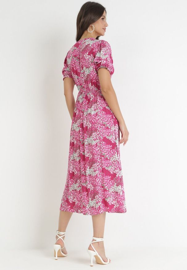 Born2be - Fuksjowa Sukienka Midi z Głębokim Dekoltem i Gumką w Pasie z Wiskozy Arevik. Kolor: różowy. Materiał: wiskoza. Długość: midi