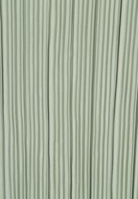 Born2be - Zielona Bluzka na Krótki Rękaw z Plisowanej Tkaniny Undirea. Okazja: do pracy, na co dzień. Kolor: zielony. Materiał: tkanina. Długość rękawa: krótki rękaw. Długość: krótkie. Styl: elegancki, klasyczny, casual #5